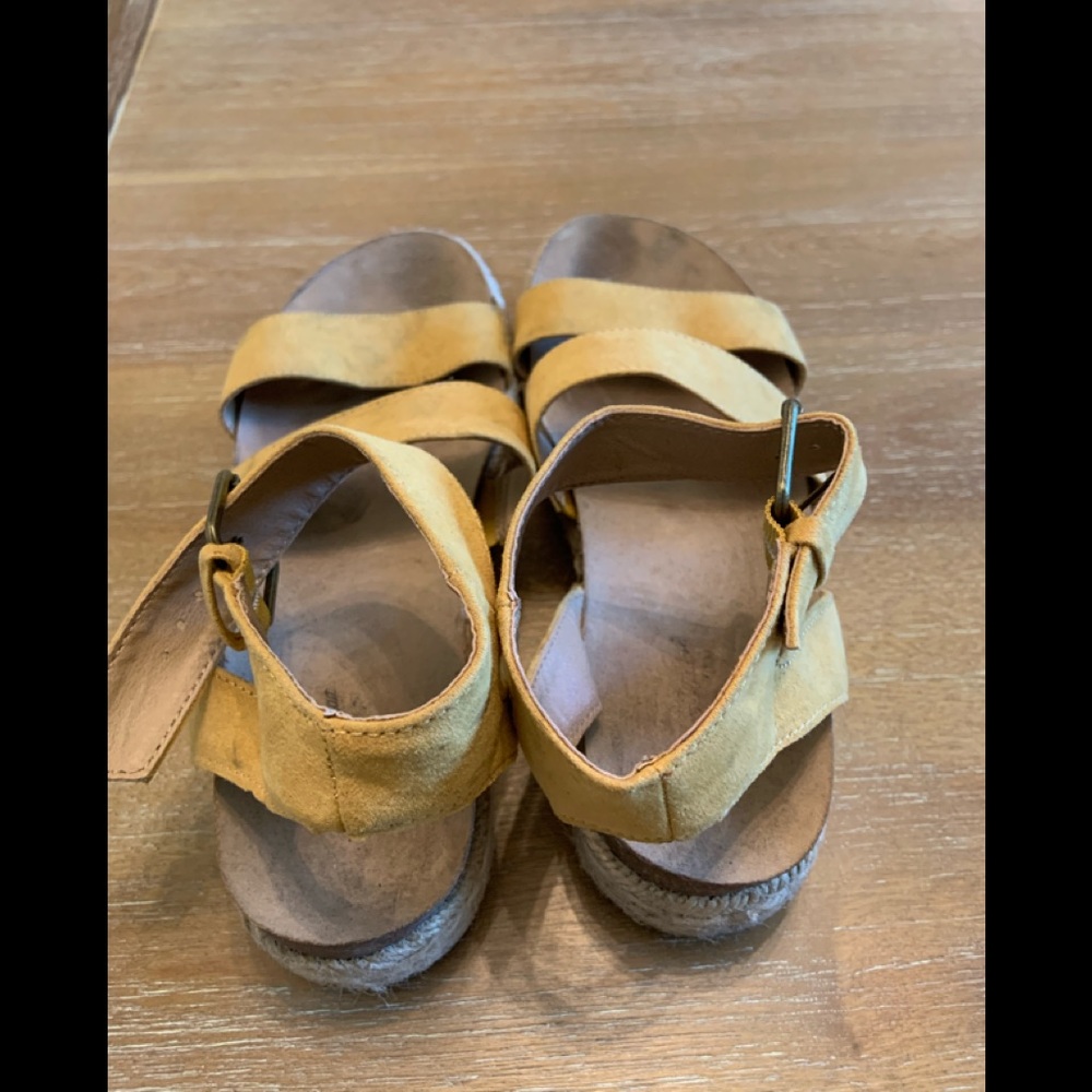 Espadrilles